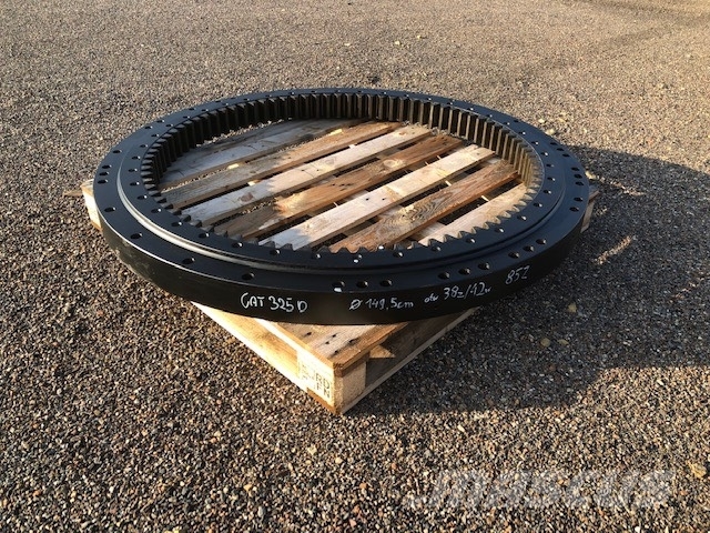 CAT 325 SLEWING RING USED Коробка передач