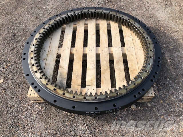 CAT 325 SLEWING RING USED Коробка передач