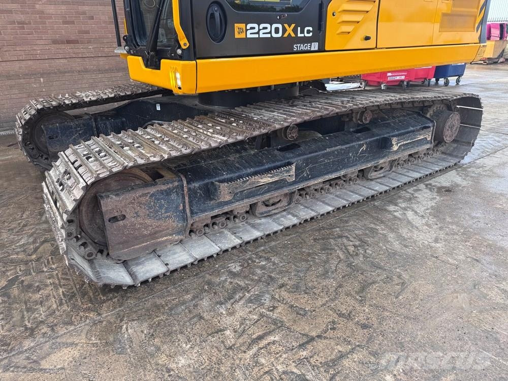 JCB 220X Crawler excavators