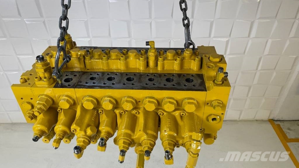 Komatsu PC 240 LC-7K Main Valve Hydraulique