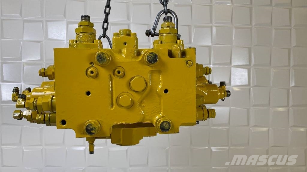 Komatsu PC 240 LC-7K Main Valve Hydraulique
