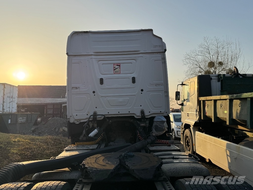 Mercedes-Benz Actros 1845 MP 4 Teile Mosty, wały i osie