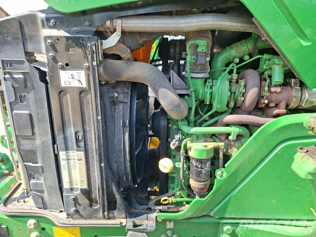 John Deere 6110M Traktorer