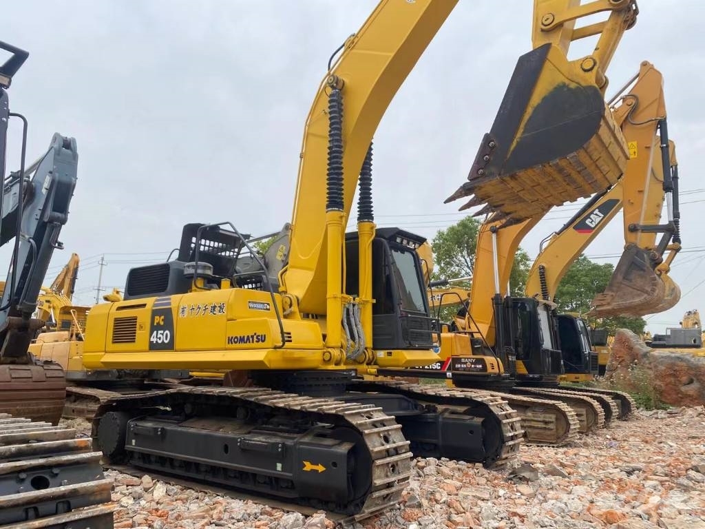 Komatsu 450-8 Εκσκαφείς με ερπύστριες