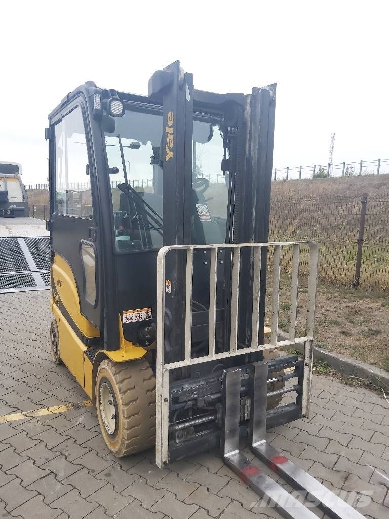 Yale ERP25VL Electric forklifts