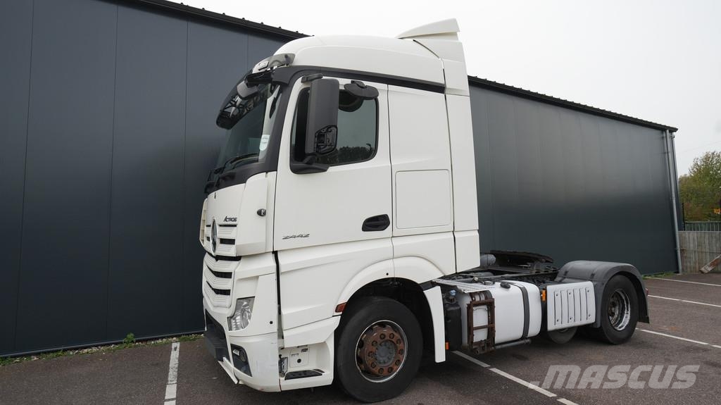 Mercedes-Benz ACTROS 2442 6x2 RHD 481.900km وحدات الجر