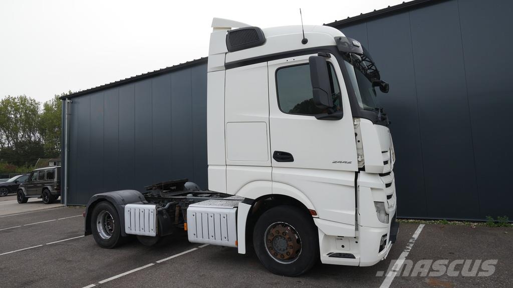Mercedes-Benz ACTROS 2442 6x2 RHD 481.900km وحدات الجر