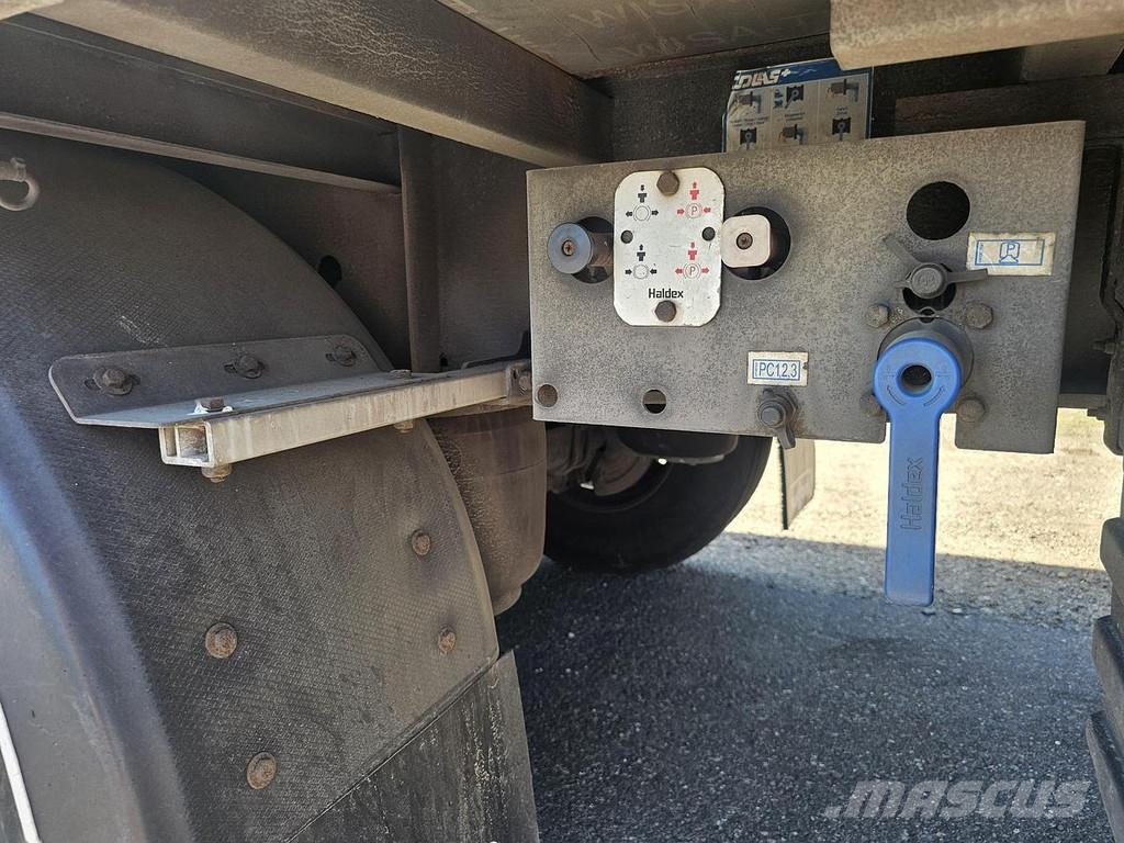 Van Hool A3C002 - ALU RIMS - PALLET BOX - GALVANIZED STEEL نصف مقطورات بباب جانبي