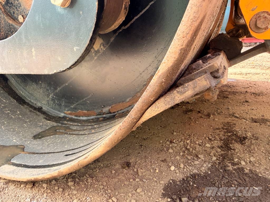 JCB CT 260-120 Twin Drum Roller Twin drum rollers