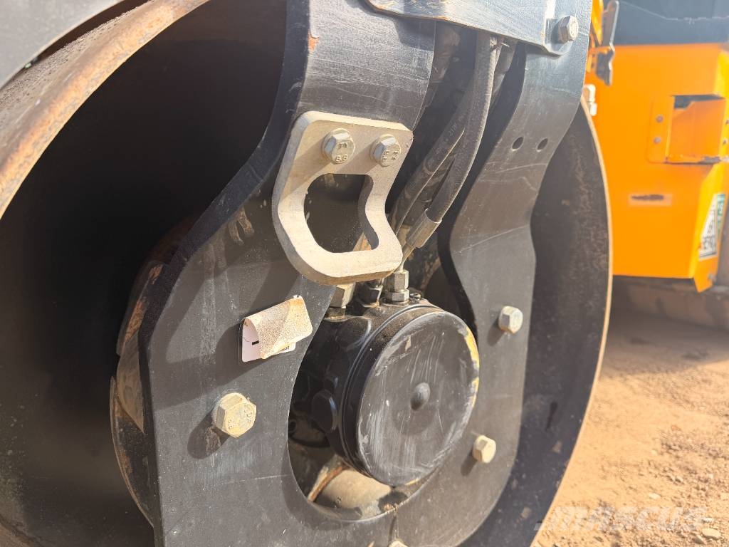 JCB CT 260-120 Twin Drum Roller Twin drum rollers