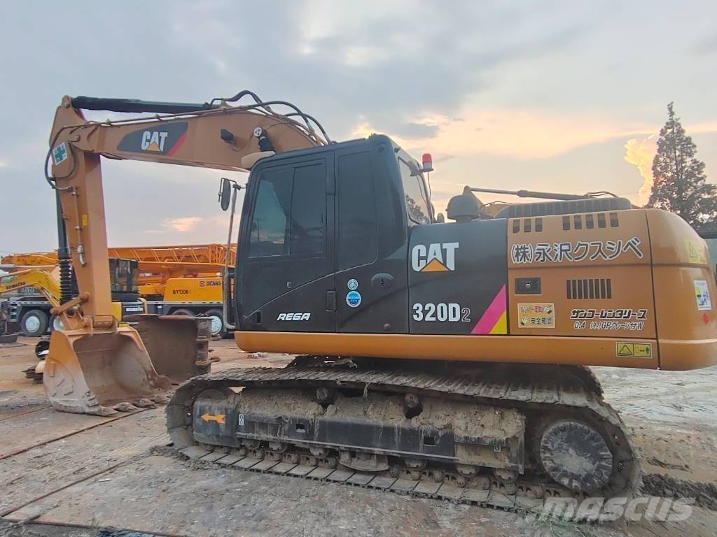 CAT 320D2 Bagri goseničarji