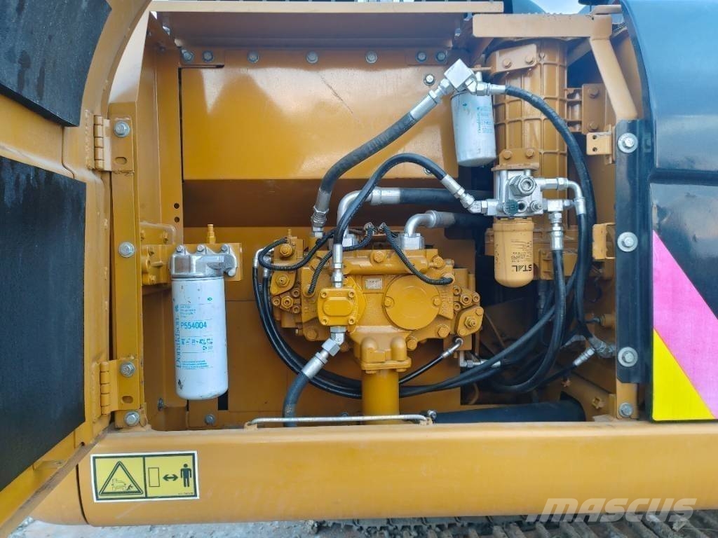 CAT 320D2 Bagri goseničarji