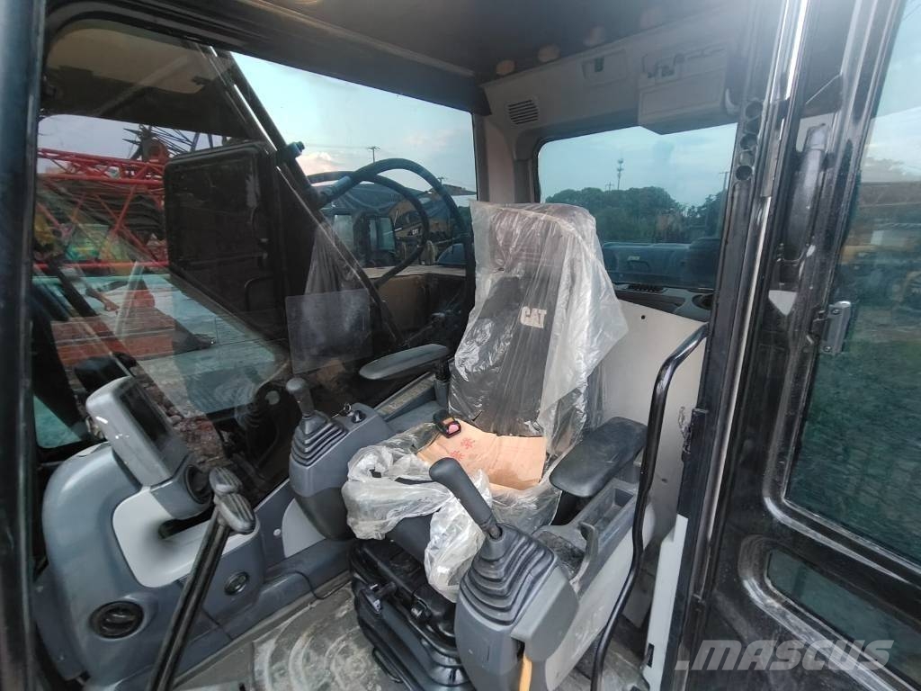 CAT 320D2 Bagri goseničarji