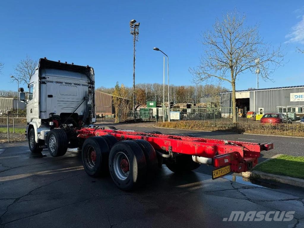 Scania R730 V8 8X4 EURO 6 BIG AXLES Camiones con chasís y cabina