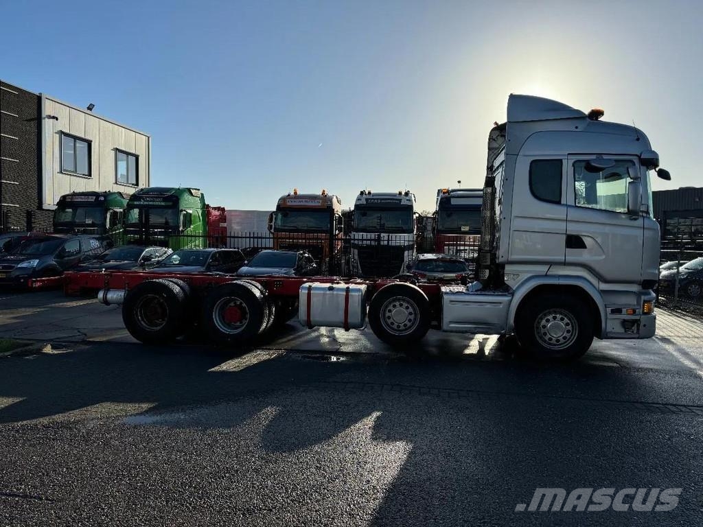 Scania R730 V8 8X4 EURO 6 BIG AXLES Camiones con chasís y cabina