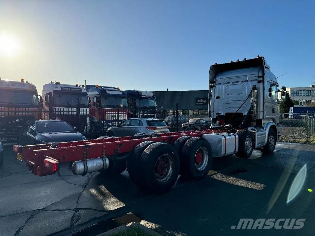 Scania R730 V8 8X4 EURO 6 BIG AXLES Camiones con chasís y cabina