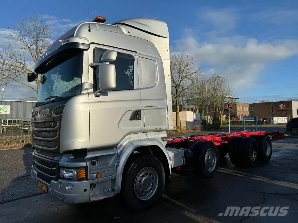 Scania R730 V8 8X4 EURO 6 BIG AXLES Camiones con chasís y cabina
