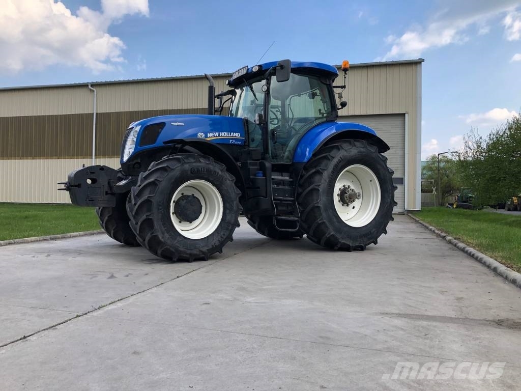 New Holland T 7.270 AC 1700 Hours!!! Traktorid