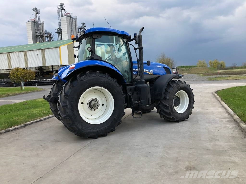 New Holland T 7.270 AC 1700 Hours!!! Traktorid