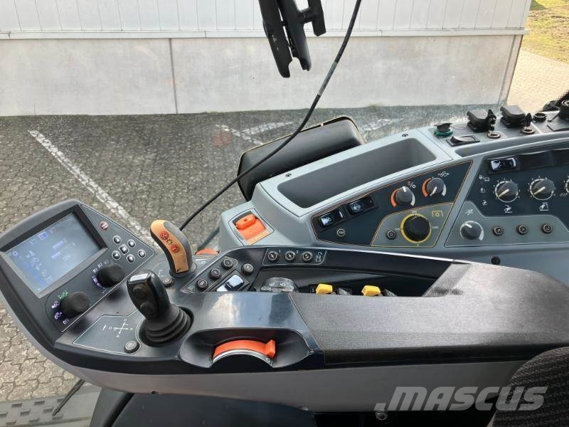 Valtra T 174 拖拉机/农用车