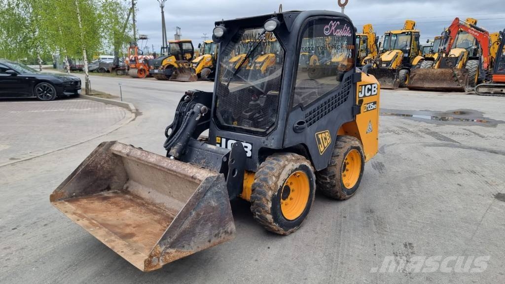 JCB 135 HD Minicargadoras