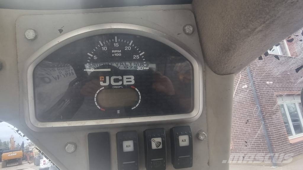 JCB 135 HD Minicargadoras