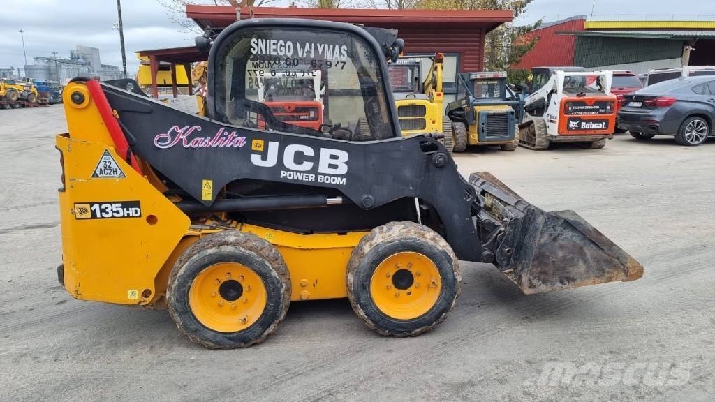 JCB 135 HD Minicargadoras