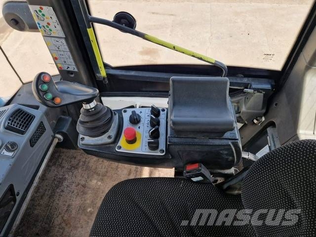 Bomag BW 161 AD-5 مداحل ثنائية الاسطوانة