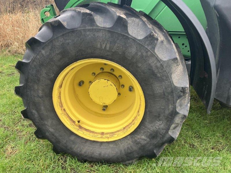 John Deere 6215R Tratores Agrícolas usados
