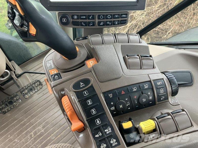 John Deere 6215R Tratores Agrícolas usados