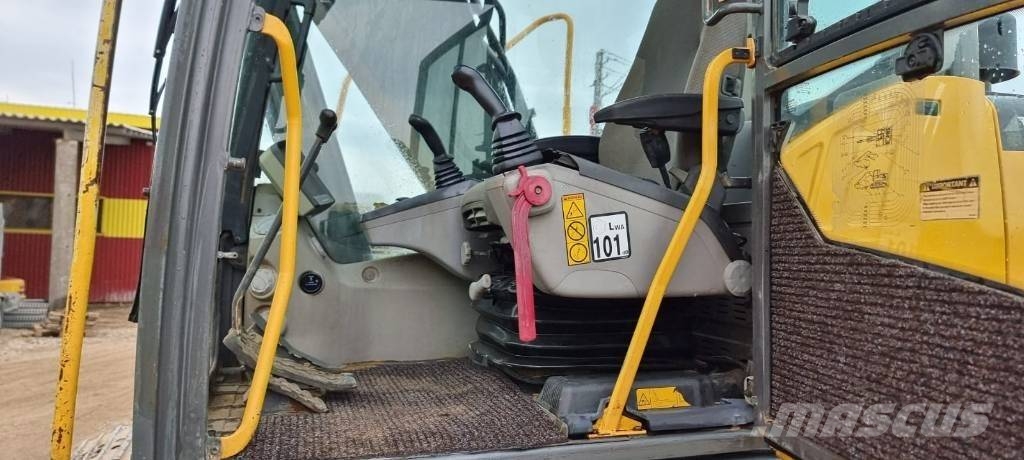 Volvo EC 160 C L Rupsgraafmachines
