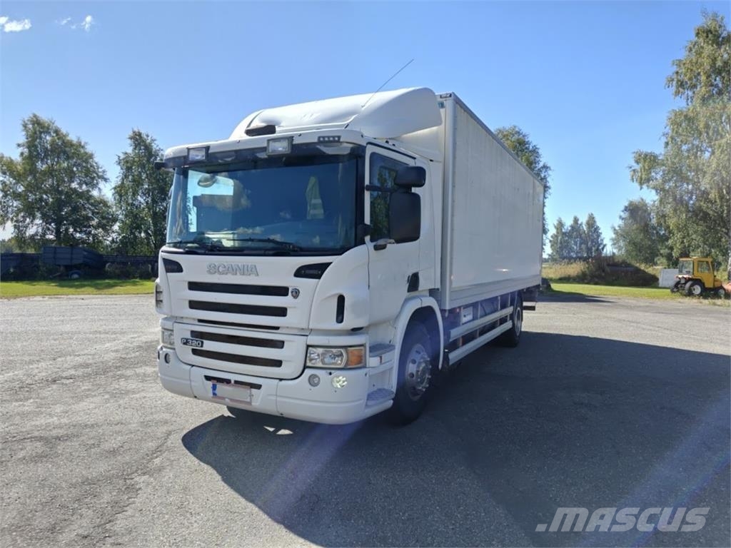 Scania P320 Camiones caja cerrada