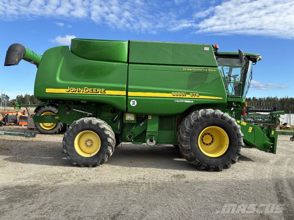 John Deere 9880 i STS Maaidorsmachines