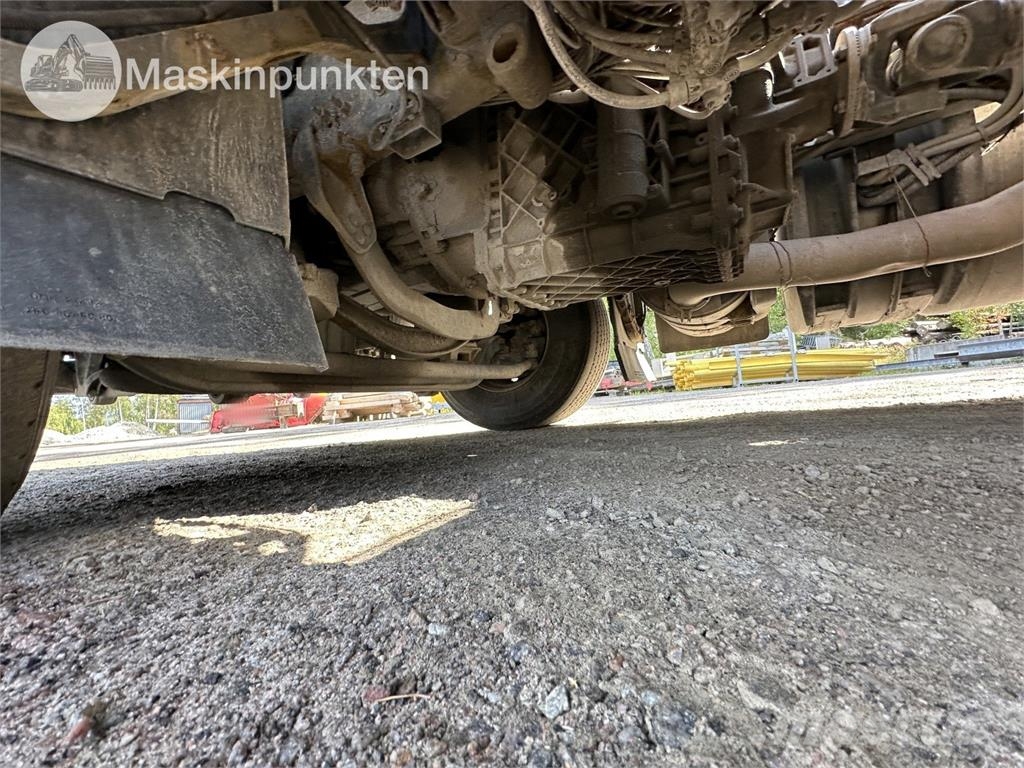 Volvo FM 8X4 Camiones polibrazo