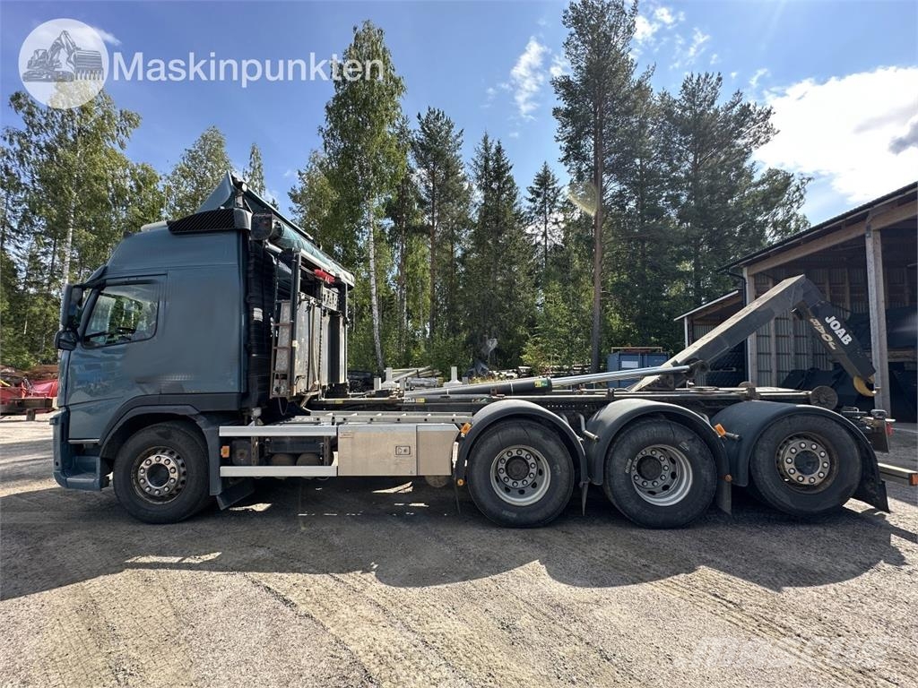Volvo FM 8X4 Camiones polibrazo