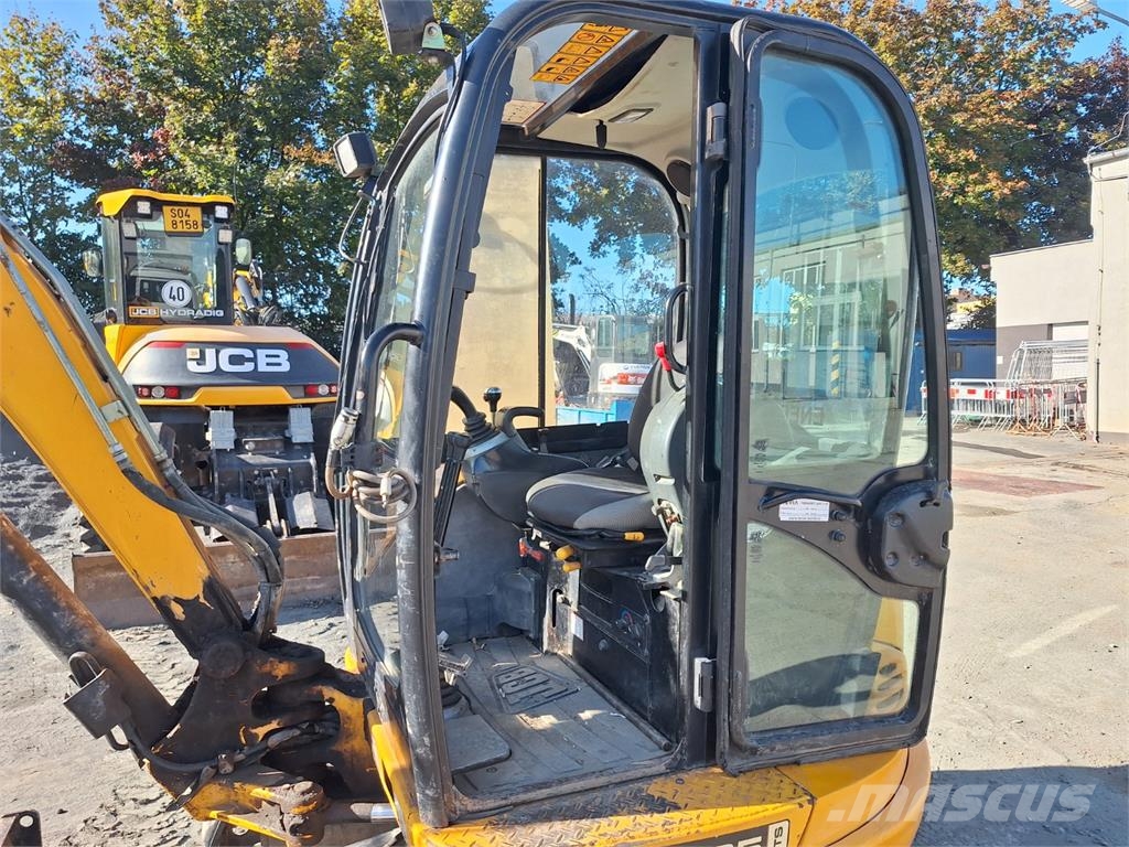 JCB 8035 ZTS Прочие фургоны