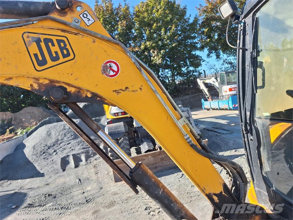 JCB 8035 ZTS Прочие фургоны