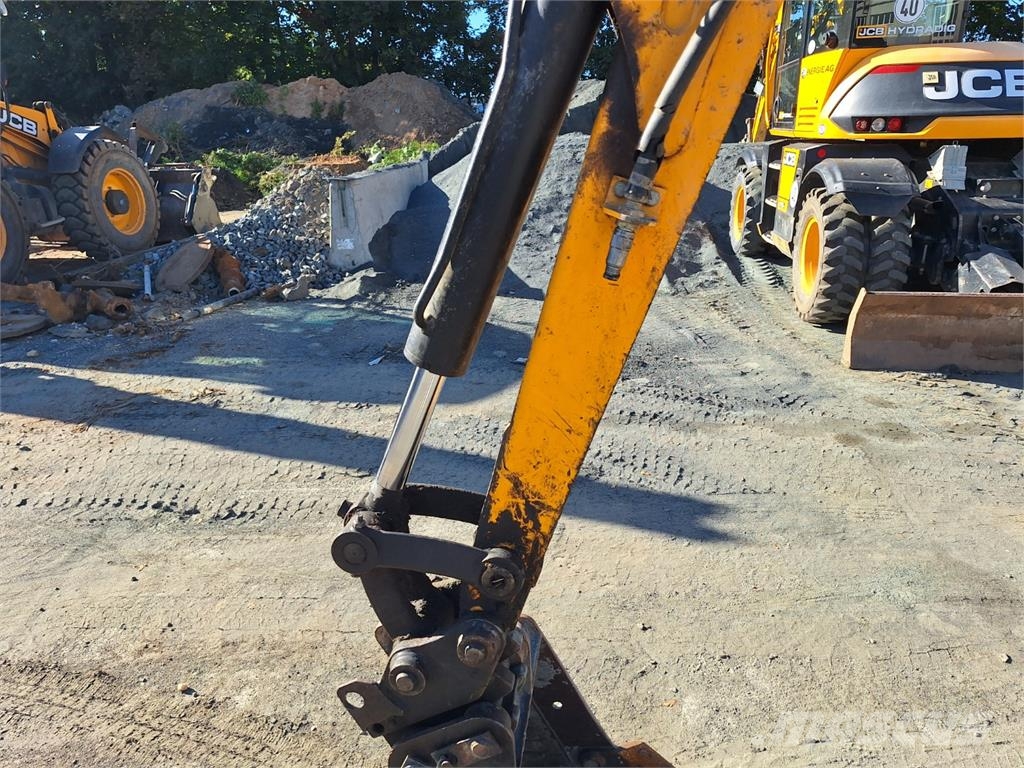 JCB 8035 ZTS Прочие фургоны