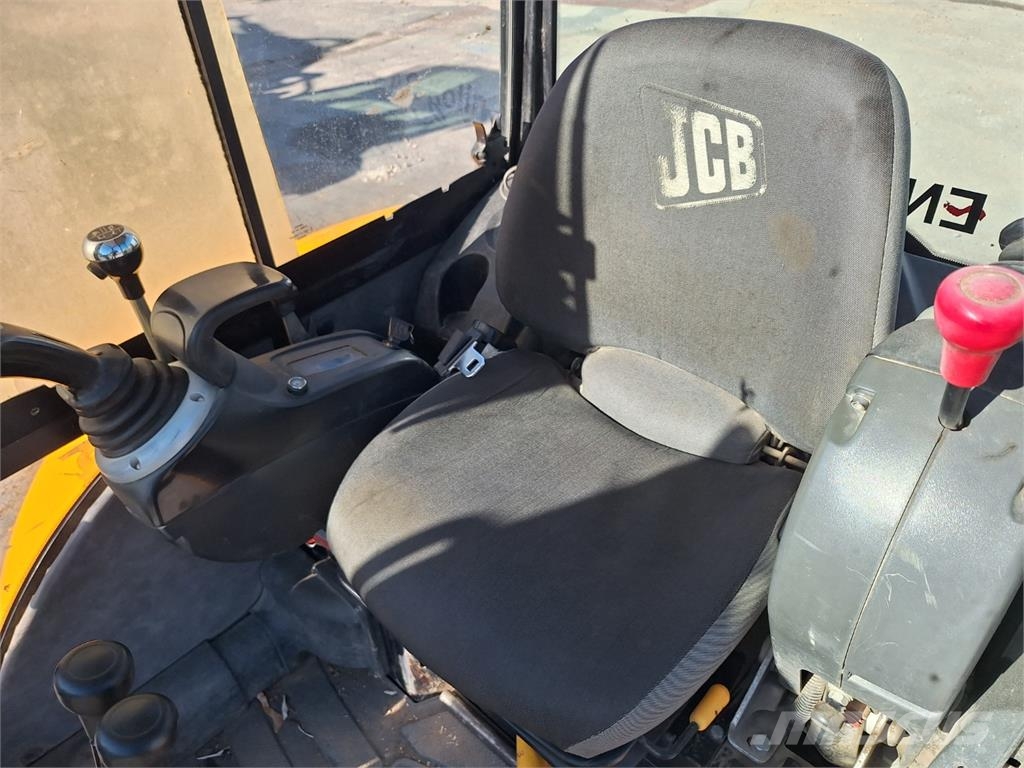 JCB 8035 ZTS Прочие фургоны