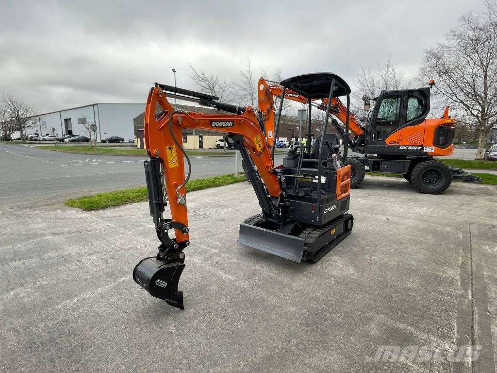 Develon DX 20 Z-7 حفارات صغيرة أقل من 7 طن (حفارات صغيرة)