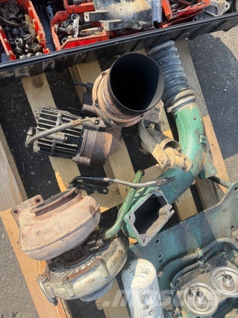 Volvo A 40 D USED ENGINE D12C +HYDRAULIC CLUTCH Motorlar