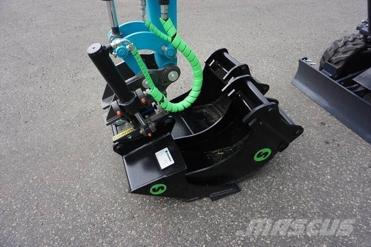 Airman AX10U-7 Miniekskavaatorid < 7 t