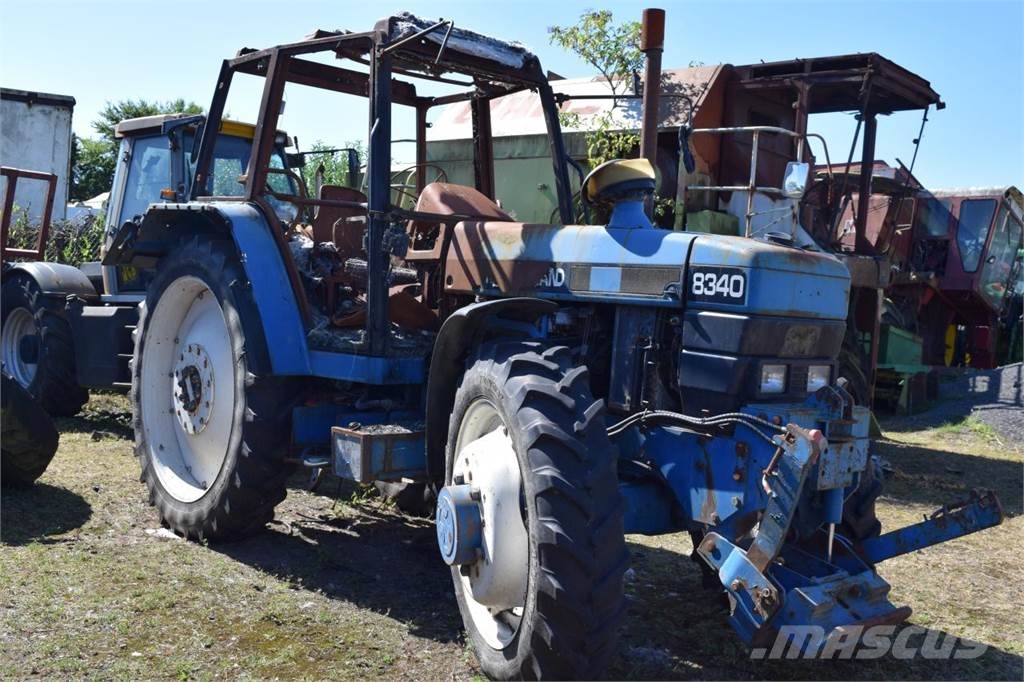 ニューホランド 8340 *zur Teileverwertung*, 1995, ドイツ - 中古