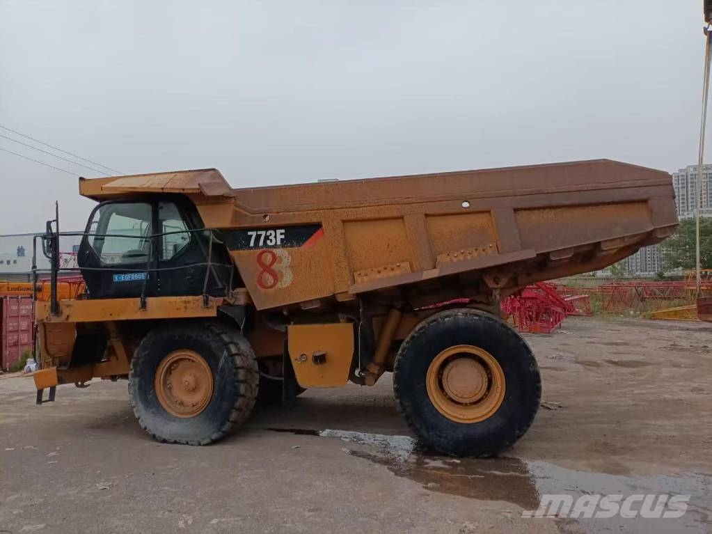 CAT 773 F Togi demperi