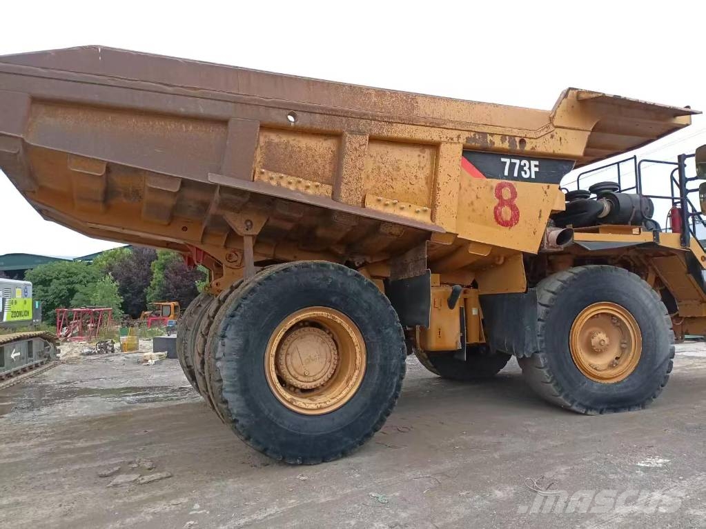 CAT 773 F Togi demperi