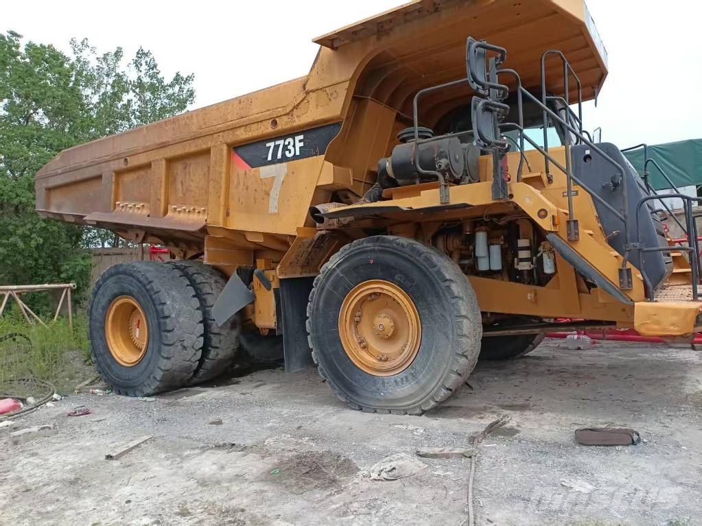 CAT 773 F Togi demperi