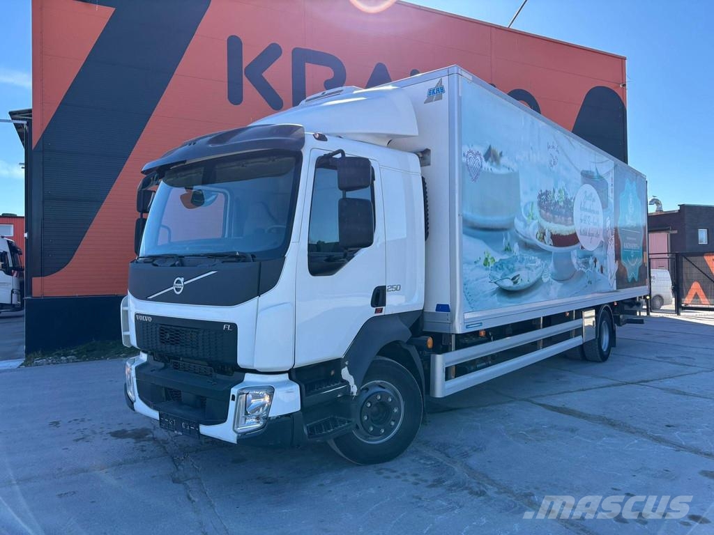 Volvo FL 250 4x2 THERMOKING V-100 Max / BOX L=8255 mm Kühlkoffer