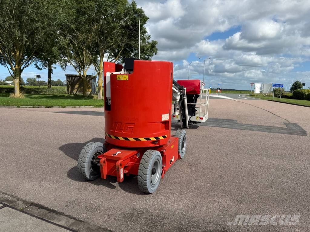 JLG E300AJP Съчленени стрелови подемници