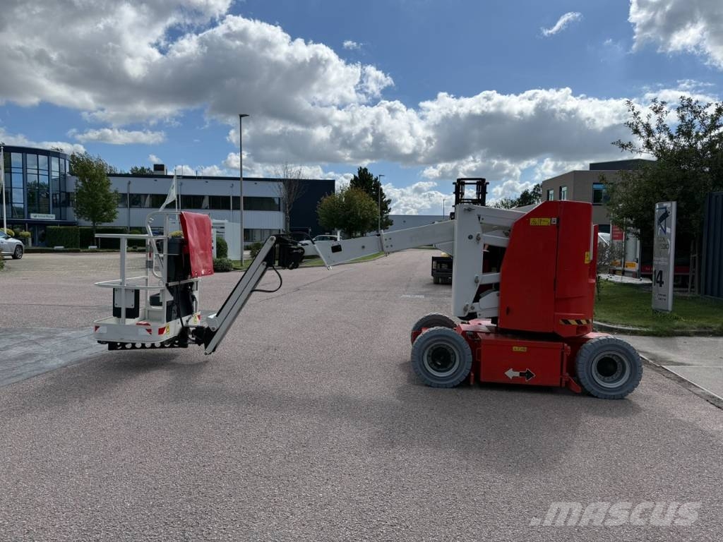 JLG E300AJP Съчленени стрелови подемници