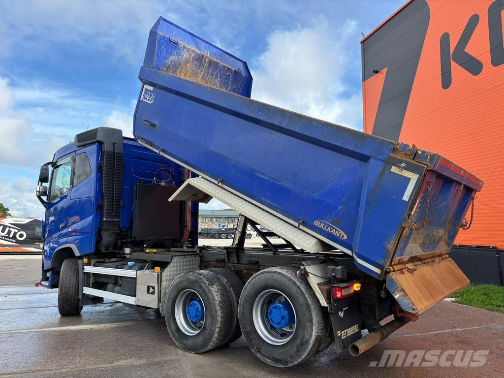 Volvo FH 16 650 6x4 RETARDER / TANDEM AXLE LIFT / BOX L= ダンプ